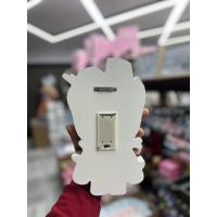 Ahşap groot masa ve duvara süs 