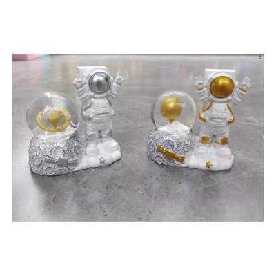 Astronot kar küresi küçük 