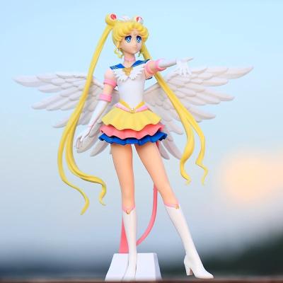 Ay savaşçısı sailormoon figürü