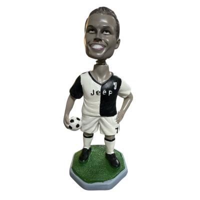 Futbolcu Kafası Sallanan Figür 20 Cm