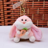 Kawaii havuç tutan tavşan anahtarlık