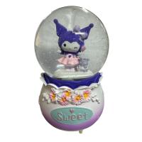 Kuromi Sweet Oturan Müzikli Işıklı Püskürtmeli Büyük Boy Kar Küresi 2 model