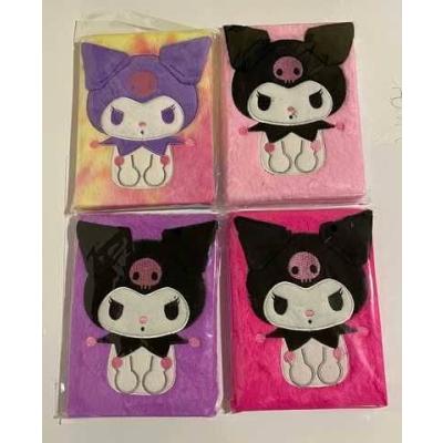 Oturan Kuromi peluş defter 