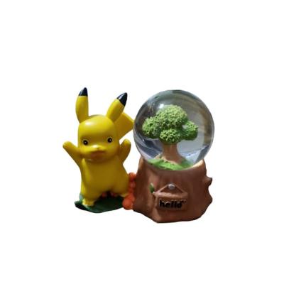 Pikachu küçük kar küresi
