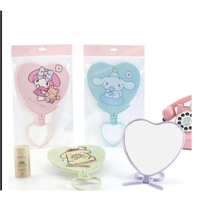 Sanrio masaüstü kalp şekil ayna