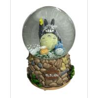Totoro Yıldız Müzikli Işıklı Püskürtmeli Büyük Boy Kar Küresi