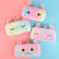 Unicorn boynuzlu kalemlik peluş
